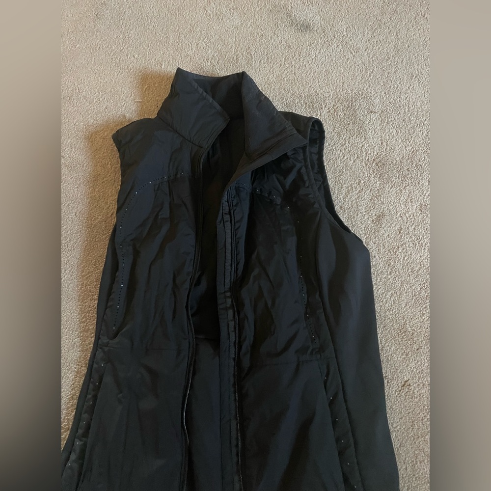 lululemon vest